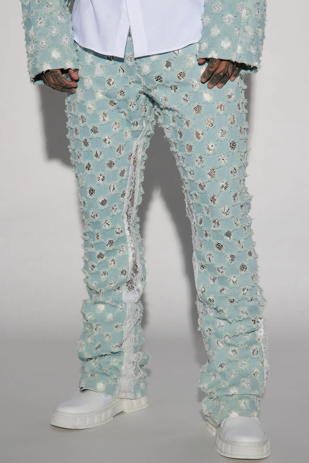 Light Blue Wash Carpenter Pants Size: 32 SKU: L087L01