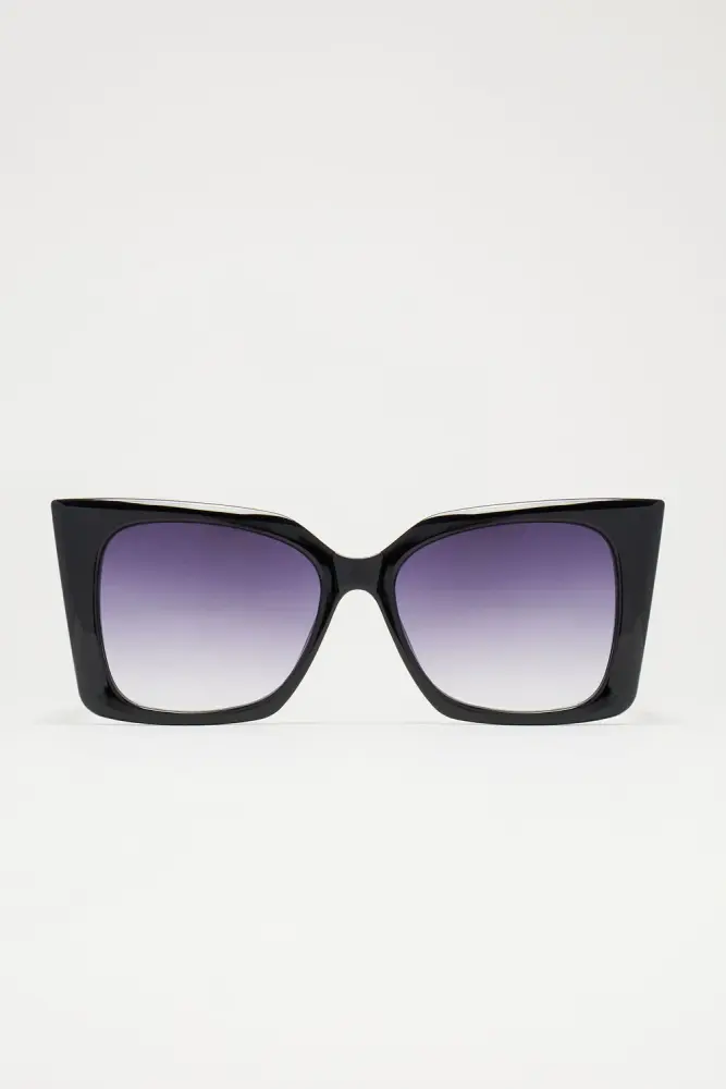 This Is Where Your Book Begins Oversized Black Sunglasses SKU: 4531678