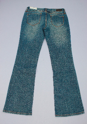 Everyday Bootcut Jeans - Size 6 Regular 