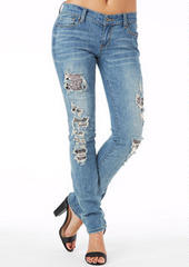 #L000 Distressed Plus Size Jeans|Size: W 23/L 37