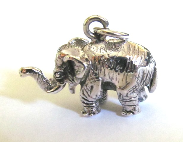 Silver Small Elephant Pendant