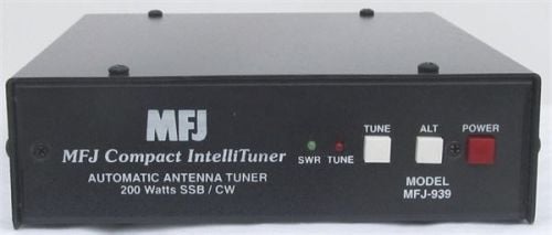 MFJ-939A - Plug and Play 200W AutoTuner With Cable - Alinco