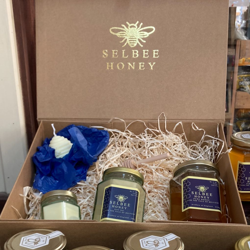 Selbee Honey & Candles