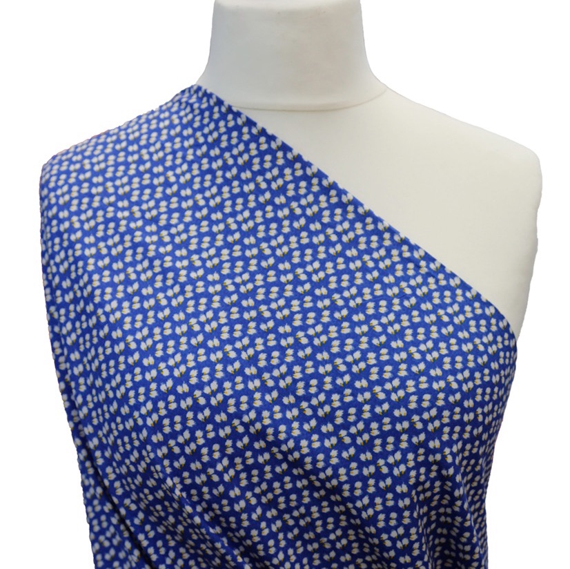 100% Viscose Print Leaf Royal - per half metre