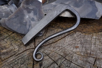 fire a k fire steel hand forged with curl for beaver bushcraft