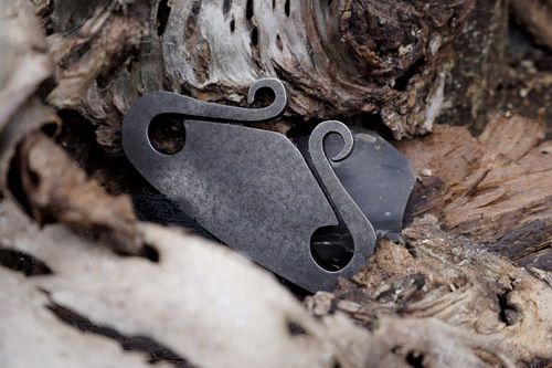 Beaver Bushcraft The 'Viking Squid' Traditional Flint & Steel+Char Cloth &