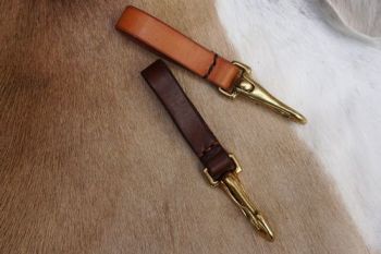 leather belt loops saddle stitch bespoke for beaver bushcraft