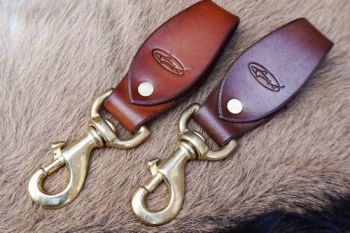 Leather cured belt loops by beaver bushcraft for website with brass bridal