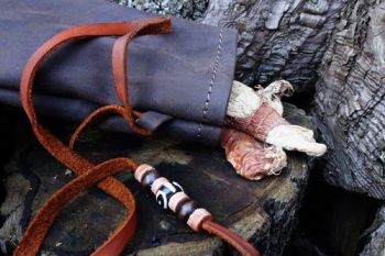 leather vintage leather medicine pouch by beaver bushcraft with batik beads