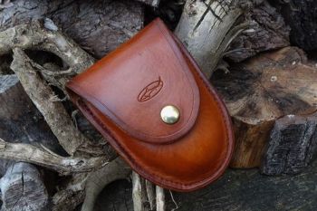Leather. Ready made hudson bay tinder belt pouch made by beaver bushcraft