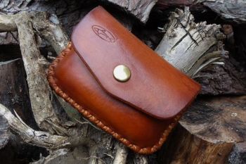 leather. hand dyed ready made 1oz belt pouch in hazel brown by beaver bushc