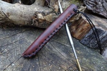 Leather &amp; Fire. Dark brown scandi style sheath made by beaver bushcraft for