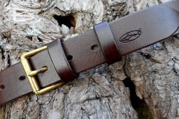 leather 101 handmade belt with cover rivets by beaver bushcraft