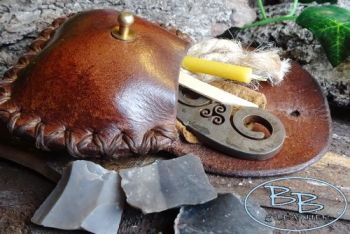 Vintage mini limited editions by beaver bushcraft tinder pocket pouch