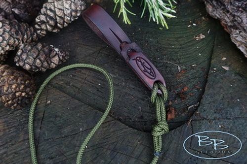 Free -Twist & Pull Leather Belt Loop with Paracord Lanyard (45-7010)