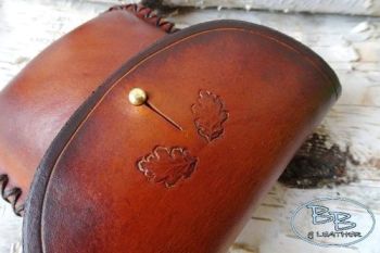 Leather belt pouch with acorn detail and ombre effect by beaver bushcraft