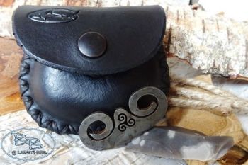 fire and leather old school tinder pouch