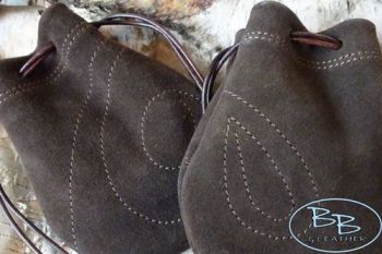 Leather stitched seude tinder pouches by beaver bushcraft