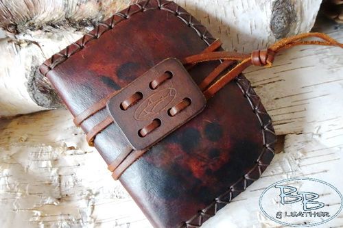 Hand Painted Cross Stitched Leather 'Pioneering' Style Tinder Pouch - Torto