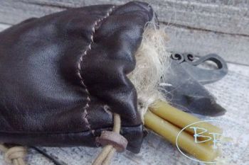 Leather pouch mini soft dark brown tinder pouch by beaver bushcraft
