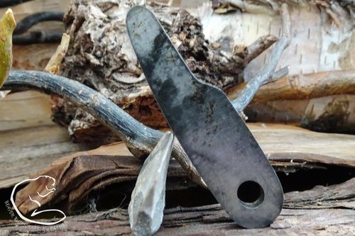 <!--864-1751-->Combination Ferro Rod & Traditional 'Flint & Steel' Striker 