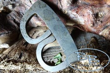 85-12353 medievil B shaped striker made by beaver bushcraft