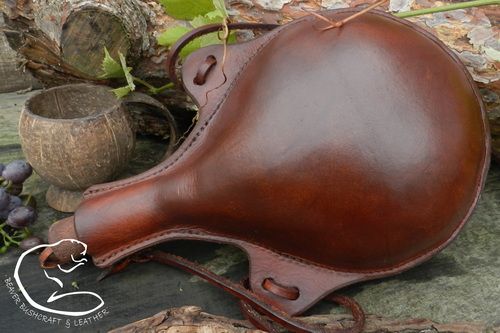 Hand Crafted 'Roman' Inspired Leather Bottle/Flask with Shoulder Straps - Medium