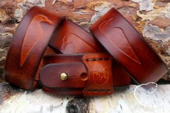 leather the raven cuffs hand dyed by BB