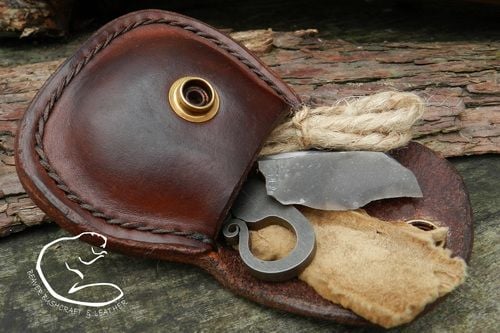 NEW - Pocket Sized Hand Stitched Leather Tinder  Pouch with Simple  Fire Li