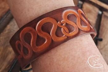 Jewelry leather urnes cuff hand creafted by BB
