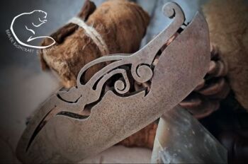 Fire steel striker with flint is it a fox or a squirel striker by BB