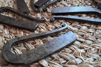 1 FIRE STEELS BY BB bulk buy offer R shaped