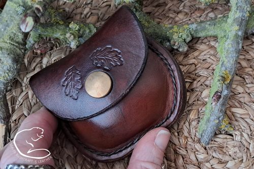 Hand Stitched 'Vintage' Leather Small Pocket Sized 'Possibles' Pouch/Coin Purse - Acorn Motif