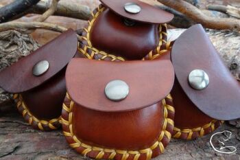 Leather coin purses by Beaver bushcraft beautifully hand crafted and hand s