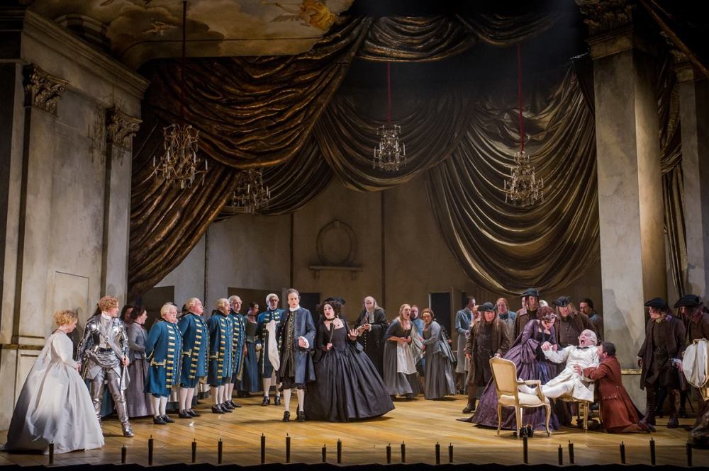 Der Rosenkavalier Opera North. Photo by Robert Workman.