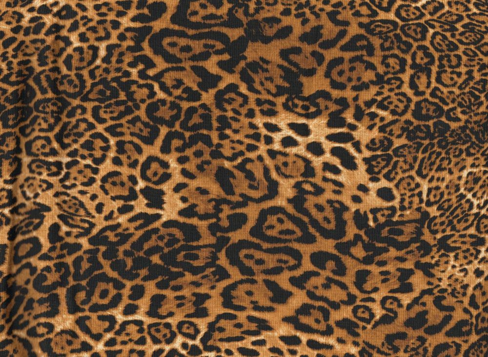 Bet Lynch Leopard Print,100% Cotton Poplin