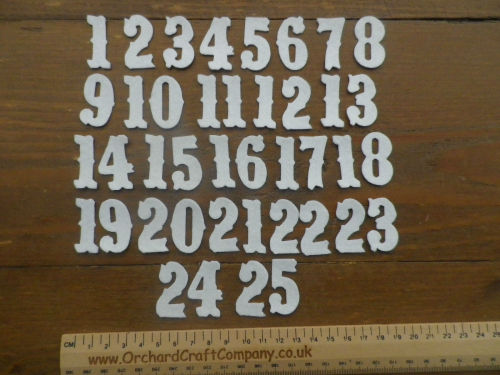 Christmas Advent Calendar, Self adhesive Felt Numbers 1-25 (3cm)