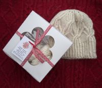 Flower Cable Beanie Hat knitting kit