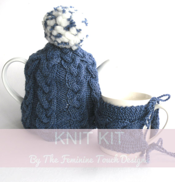 Knitting Kit for plaited kitchen cosies