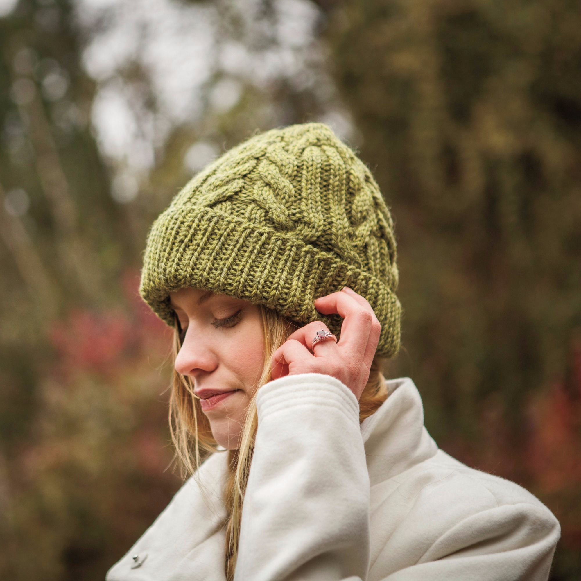 Hat knitting kit Merino wool and full instructions