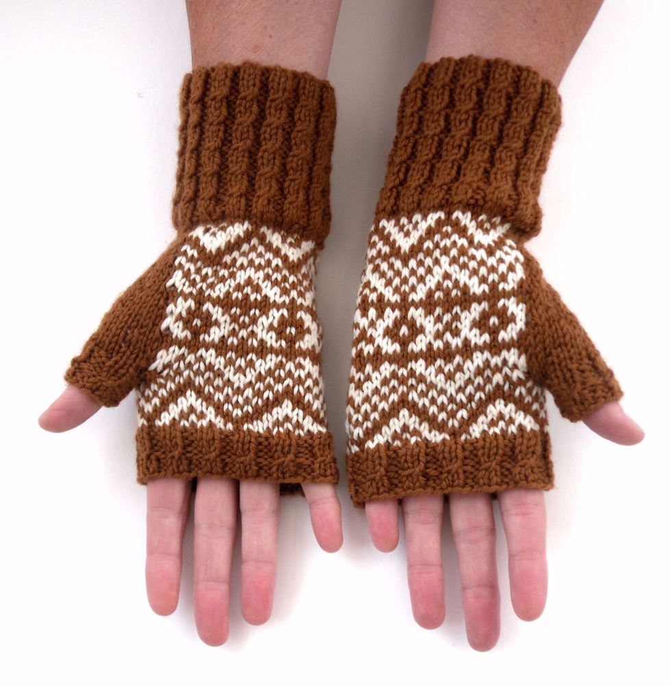 Copper / White 100% wool Fingerless gloves