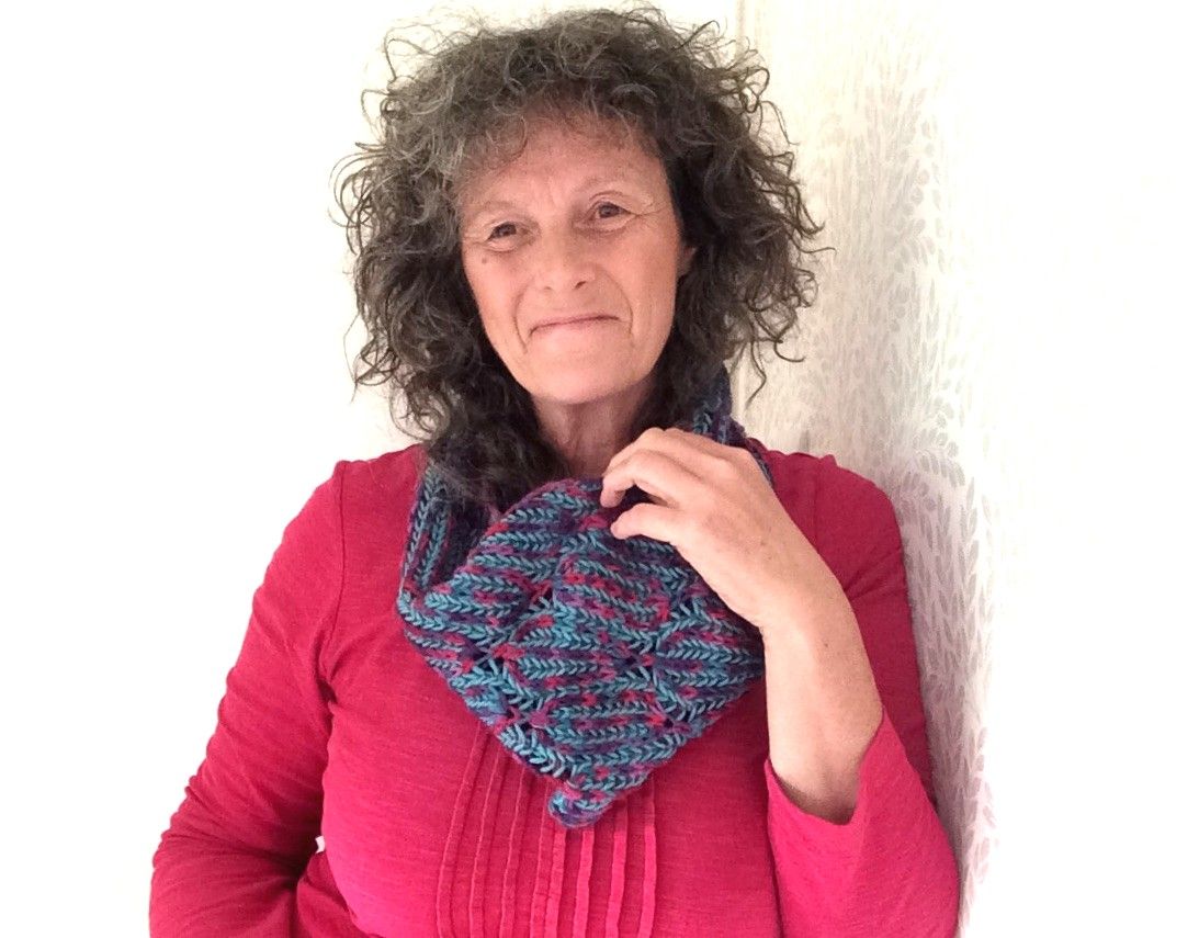 Stepping Stones Cowl Knit Kit