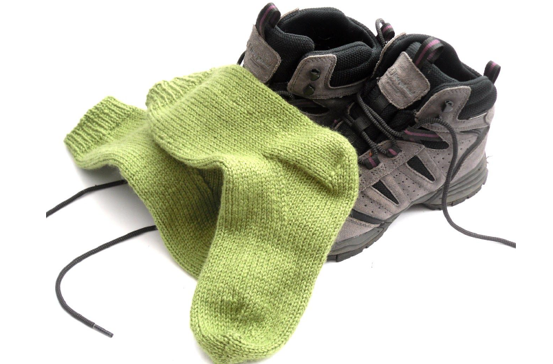 easy knit socks