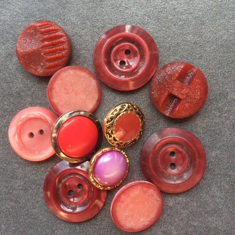 Red various assortment of buttons 5mm - 20mm