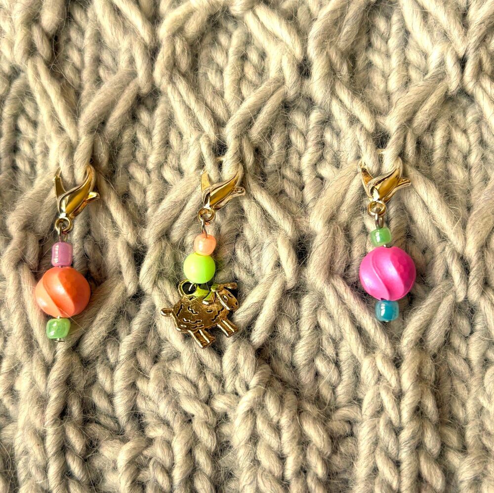 Sheep - Set of 3 stitch markers with lobster clasp