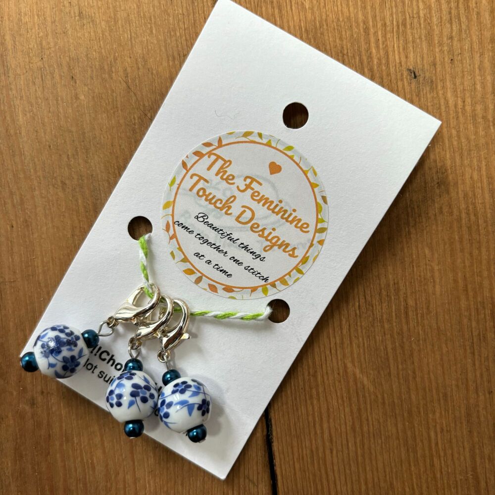 Blue / White stitch markers set of 3 with lobster clasp