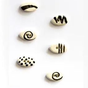 Oval Black & White Zentangle buttons - set of 6