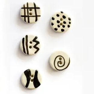 Circle Black & White Zentangle buttons - set of 5