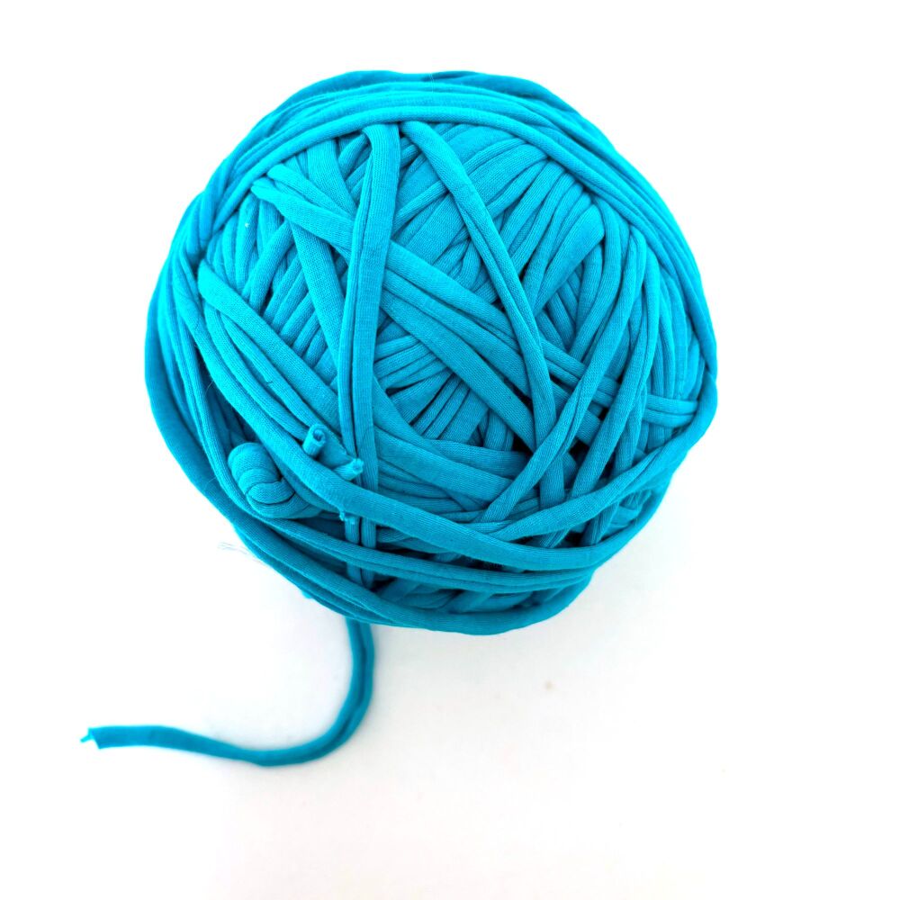 Over 500grams T shirt yarn _ Teal DISCOUNTED