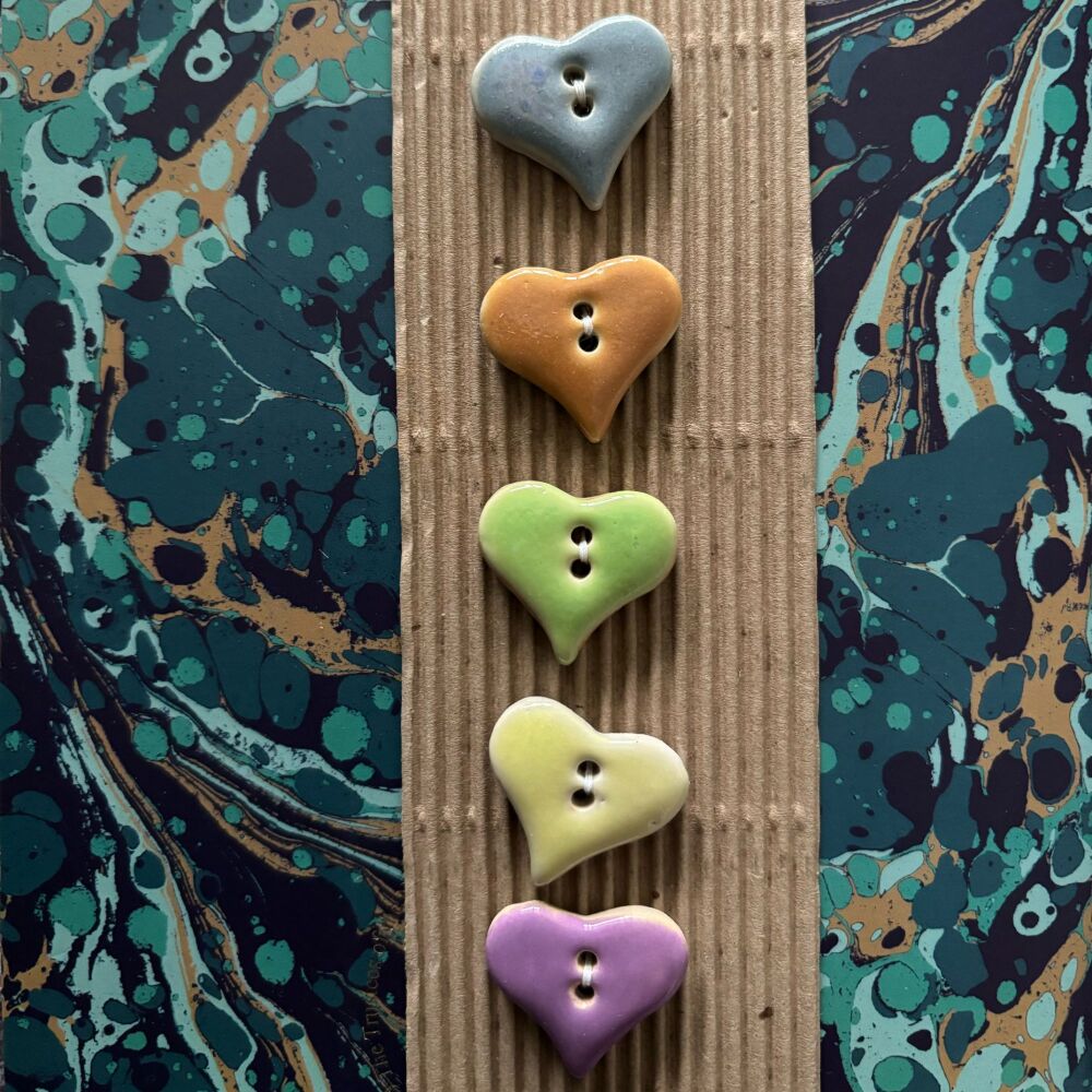 Pastel heart buttons - 2.5cm wide